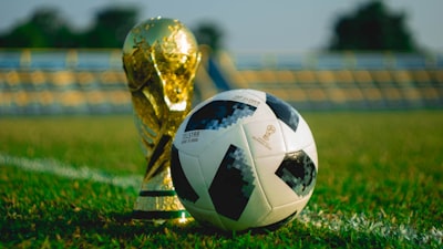 ميلان يوفنتوس مباشرمواجهة كلاسيكو إيطاليا الملتهبة