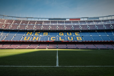 ملخص مباراة برشلونة ضد ريال مدريد 15-1إحدى أكثر المباريات إثارة في تاريخ الكلاسيكو